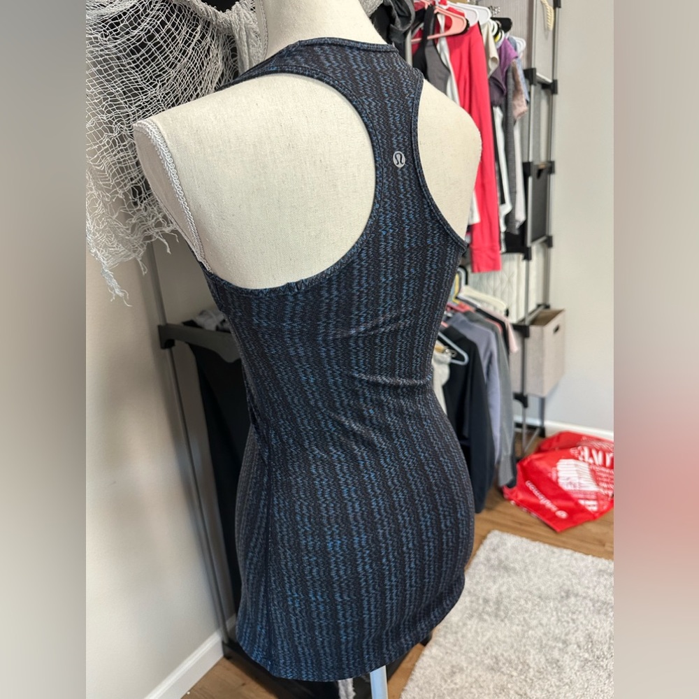 Lululemon black and blue checkered tank